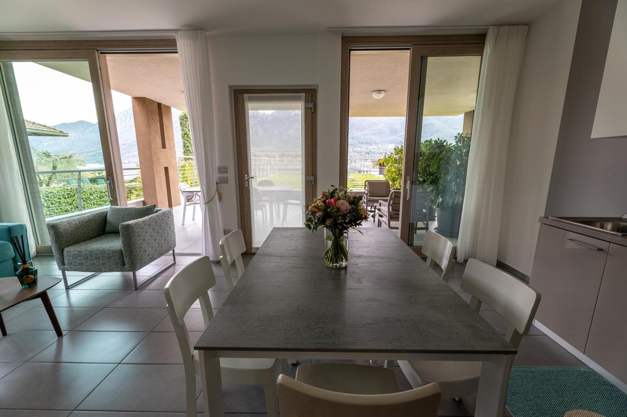 Bellagio Village- 4 Apartments By The Lake - Seasonal Warm Pool And Sauna Oliveto Lario Exterior foto
