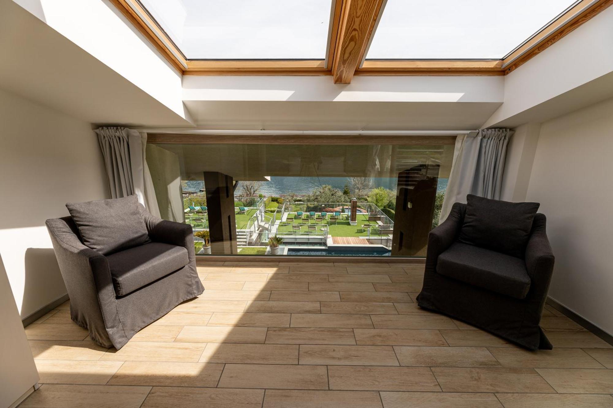 Bellagio Village- 4 Apartments By The Lake - Seasonal Warm Pool And Sauna Oliveto Lario Exterior foto